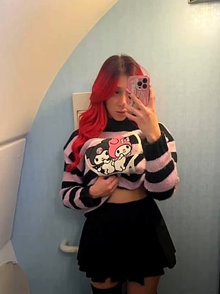 Redhead Titty Twister: Airplane Fun'