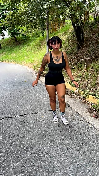 Big Tits Reveal: A Latina's Natural Tits in Public'