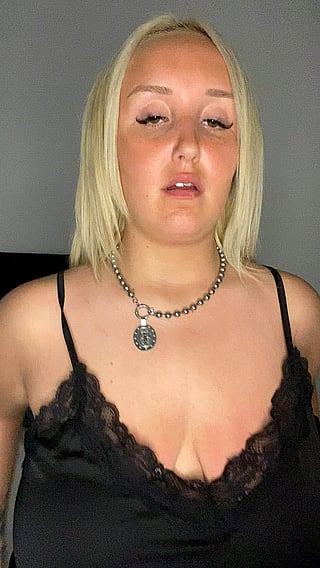 Grown to Perfection: DD Cup Model Shows Off Her Busty Beauty'