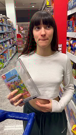 Minecraft or Me: Let's Be Honest, I'm More Fun After This Reveal'