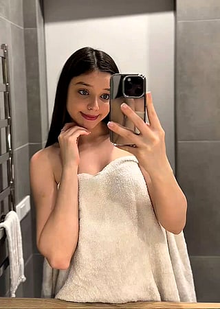 Oops... I dropped the towel - Cumshot, Teen, Titty Drop'