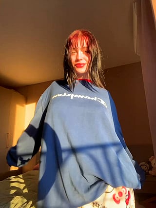 College Girl Drops: Cute, OnlyFans, Tits, Titty Drop'