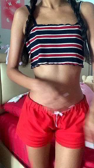 Lil' Boobie Babe: Nothing Wrong with Being Little'