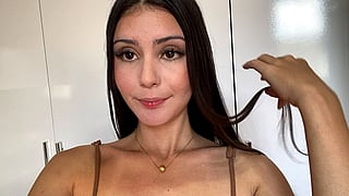 Pocket Sized But Full of Personality: A Girl's Daytime Routine'