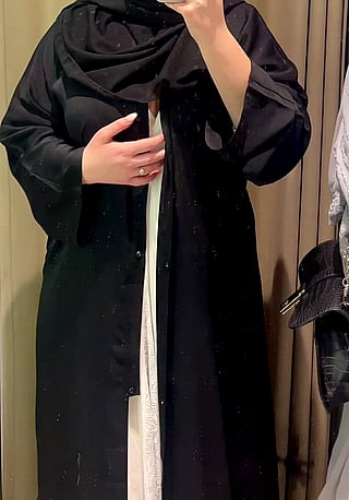 Hijabi Titty Drop: Boobs, Hijab, Natural Tits, Titty Drop'