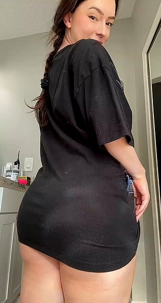 Black Booty Reveal: One of the Greatest Tit Shows'