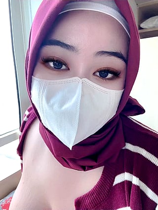 Big Tits Teen Doing Haram Stuff'