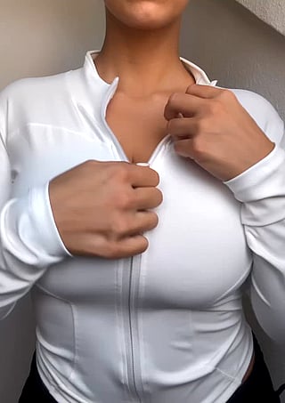 Titty Drop: Surprise, Surprise Gym Boobies Reveal'
