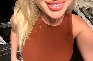 Bright Smile & Fun Titties: Amateur, Big Dick, Big Tits, Blowjob, Cumshot, Masturbating, OnlyFans, Teen, Tits'