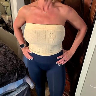 Gym Outfit Flashing...Perfect'
