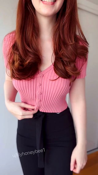 Redhead Reveal: Cute and Natural Tits'