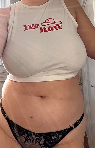 Squeezable Tits: Big Boobs, Homemade, MILF, Thick, Natural Tits, OnlyFans, Redhead, Tits'