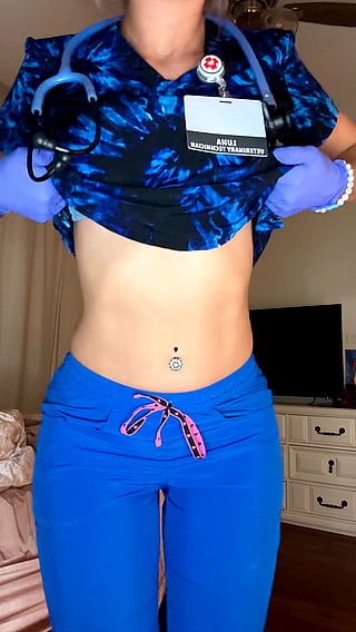 These Two Bitches Want to Be Seen: Amateur, B Cup Natural, Boobs, Tits'