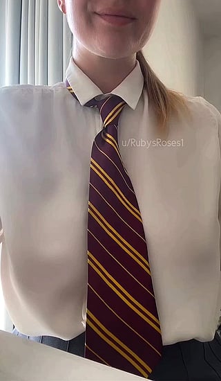 Cast a Wingardium Leviosa charm on your cock - Big Tits, GIF, MILF, Tits'