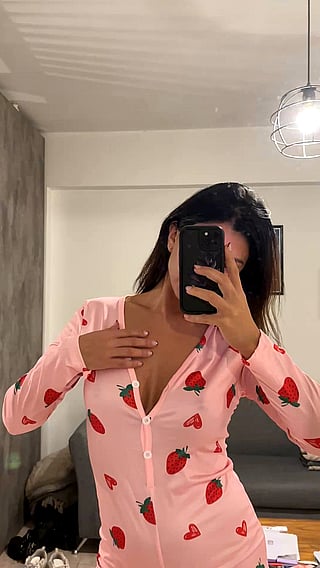 I'm Gonna Pop a Cherry in This Pink Jammie'