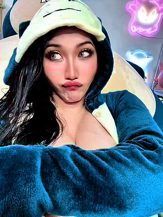 Would You Fuck Me in My Snorlax Suit?'