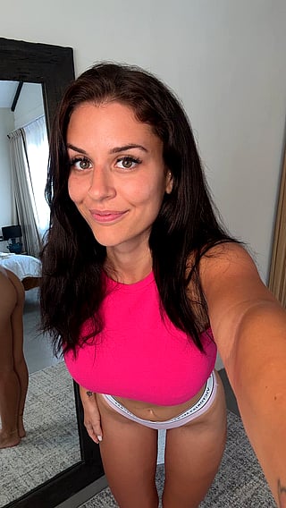 Feeling Bold with My Reveal: Yay or Nay?'