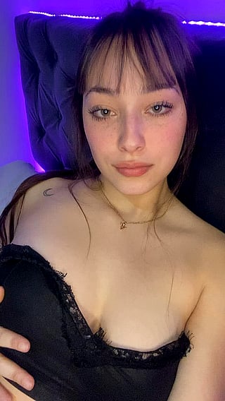Lick My Tits Like a Good Boy: Amateur, Big Tits, D Cup, OnlyFans, Teen'