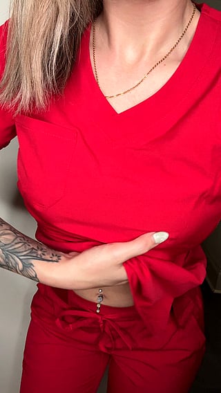 B Cup Babe Shows Off Her Boobs'