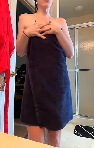 Mom of 4 Flashes Her Boobs in a Nude Shower Scene'