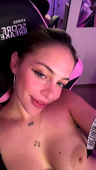 C Cup Natural: The Reason Men Love Big Tits'