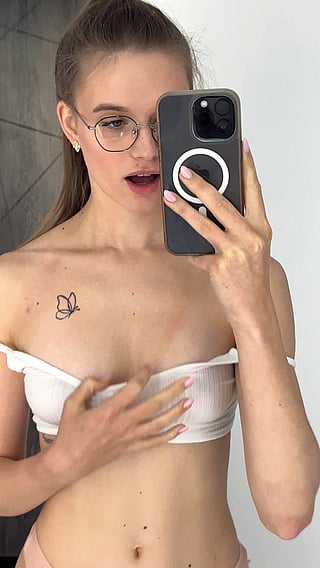 Tiny But Cute: Teen OnlyFans Explored'
