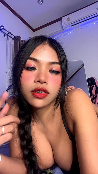 She's Thinking About Older Guys: Amateur, Big Tits, Tribute from Heaven'