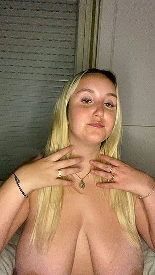 Your Target for Tonight: Blond Babe with Big Boobs'
