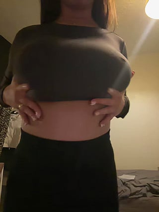 Titty Drop: Big Tits, Boobs, and Amateur Fun'