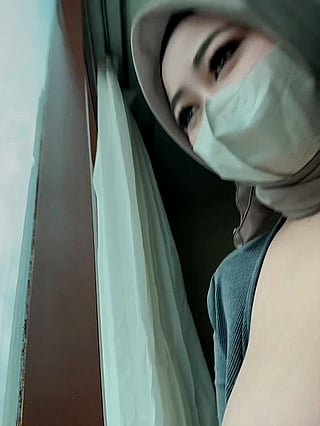 Asian Tits Reveal: Big Tits Amateur Homemade'