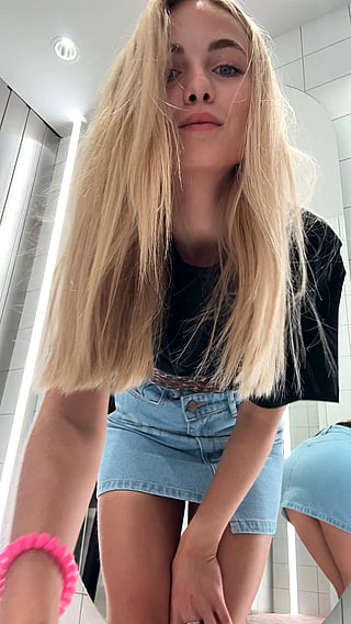 Small Tits But They're Natural: Teen OnlyFans Exposed'