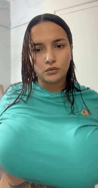 The Hottest Latina Titty Reveal You'll See Today'