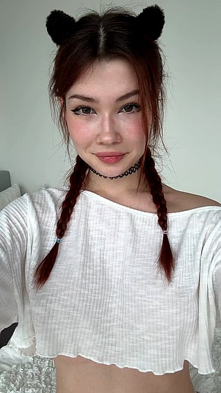College Nympho Reveals Huge Boobs'
