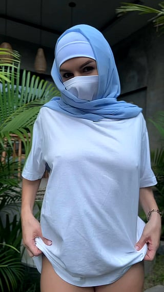 Hot Chick Wearing Hijab and Titties'