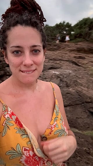 Big Tits Flashing Reveal on My Hike'