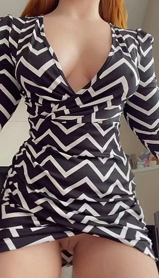 Hypnotize Me: Bouncing Dress, Innies, Jiggling Nails, Natural Nipples, Pale Skirt, Upskirt'