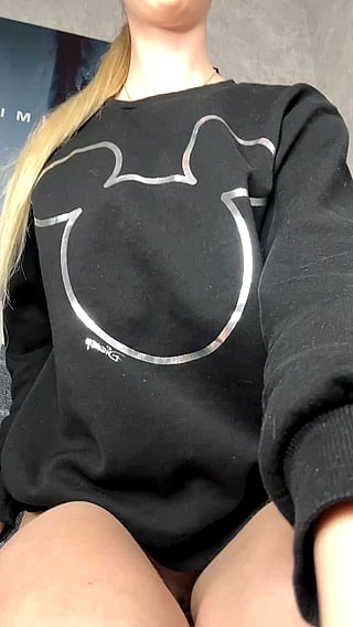 Tiny Tits Show Off: Amateur Teen OnlyFans'