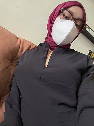 Revealing My Big Tits Without a Bra: Muslim Hijab Secrets'