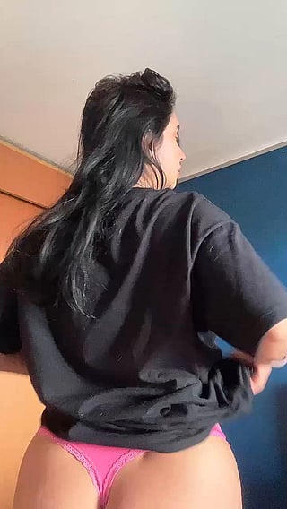 Big Booty Reveal: From Butt to Boobs'