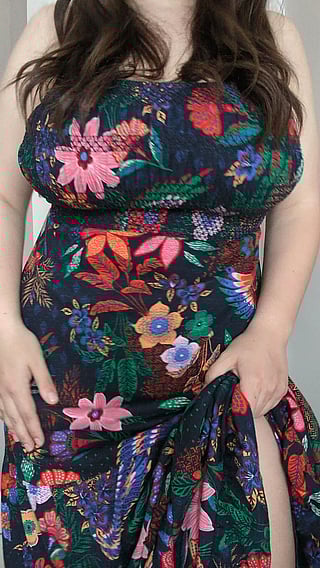 Summer Dress Reveal: Big Tits and Soft Breasts'