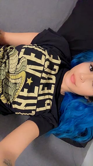 Showing Off My Cute Boobs: A Babe's Guide to Latina Cuteness'