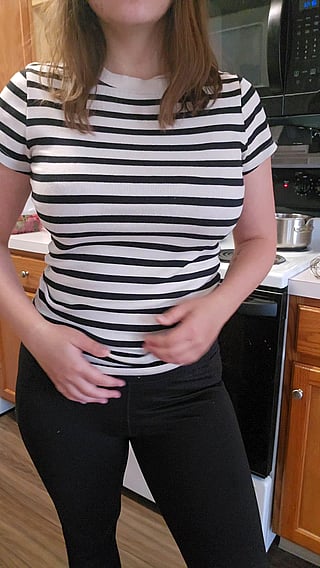Big Tits, Boobs, Mature, MILF, Natural Tits, OnlyFans, Saggy Tits, Tits, White Girl, Wife: 'I think they might look better without the bra''