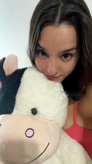 Innocent Reveal: Teen Girl's OnlyFans Exposed'