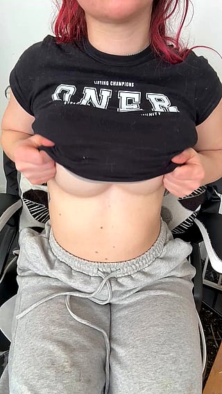 Big Tits Boobs Drop: Cute OnlyFans Titty Titty Drop'