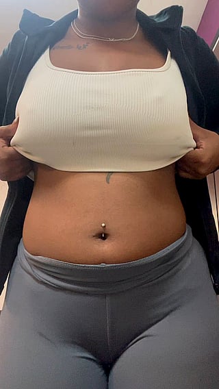 Titty Drop: A Gym Masturbation Video'