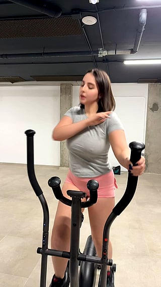 Bouncing Boobs: A Teen's Solo Workout'