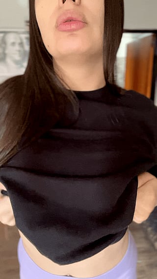 Latina Boobs'