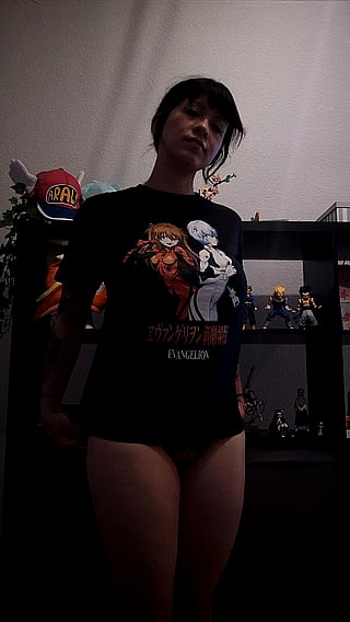 Stacked Boobs: A Perfect Nerdygirl's Amateur Big Tits'