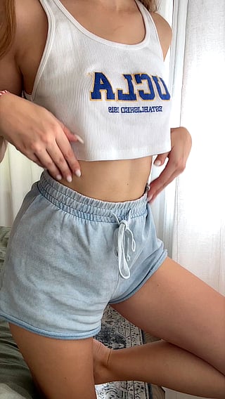I'd Look Great on Top of You: Amateur Babe Tits'