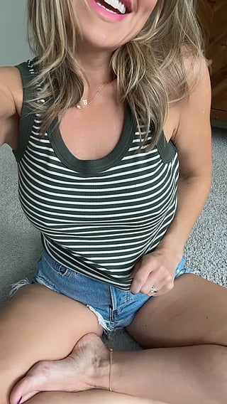 Busty MILF Flashing Boobs in Tease Video'